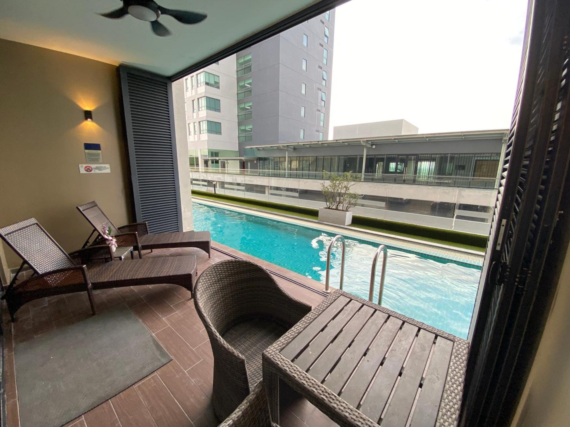 Amanjiwa 99R Apartment Malacca Exterior photo